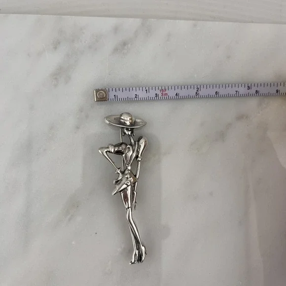 Sterling Silver 80s Diva Woman Big Hat Puff Sleeves Skirt Suit Heels Brooch Pin - Picture 5 of 6